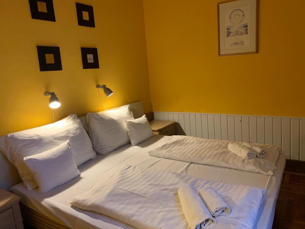 בודפשט Hotel Omnibusz מראה חיצוני תמונה