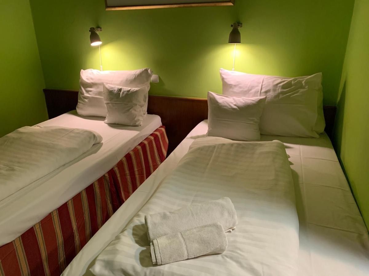 בודפשט Hotel Omnibusz מראה חיצוני תמונה