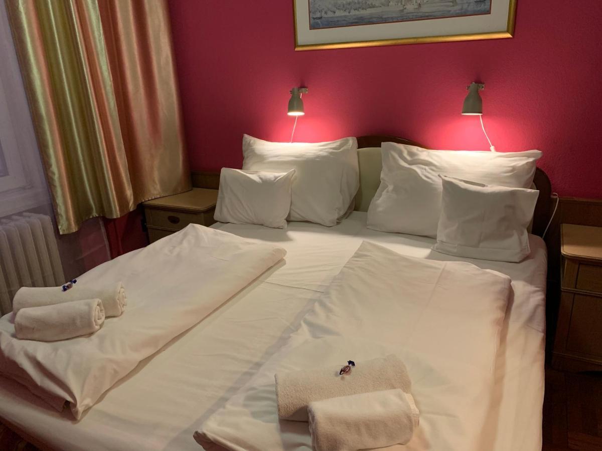 בודפשט Hotel Omnibusz מראה חיצוני תמונה