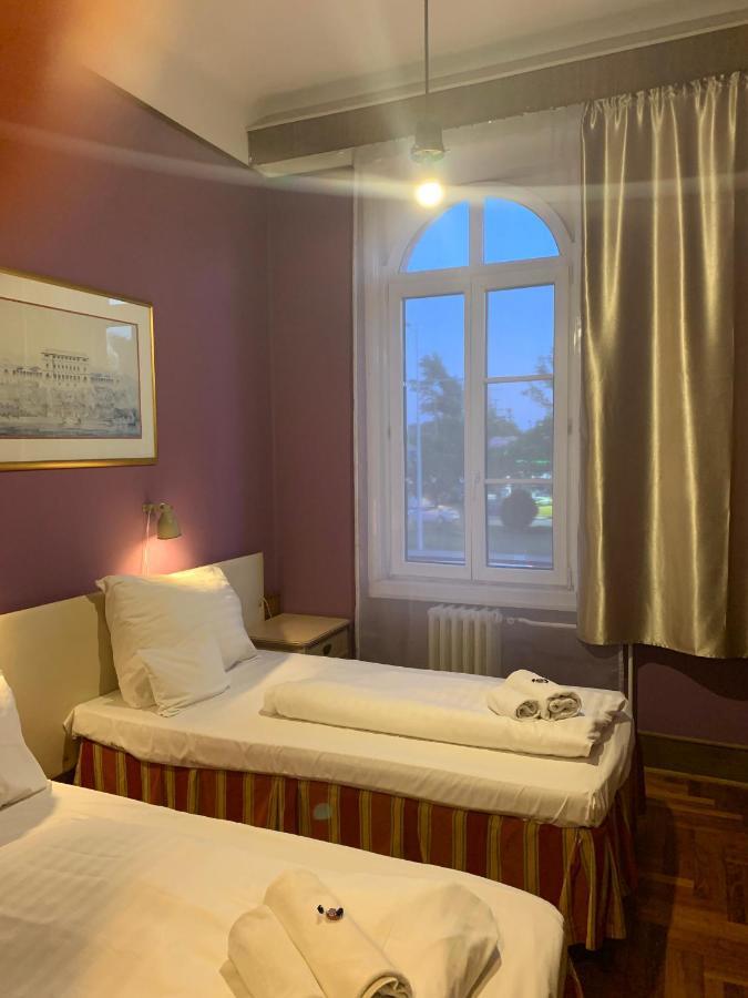 בודפשט Hotel Omnibusz מראה חיצוני תמונה