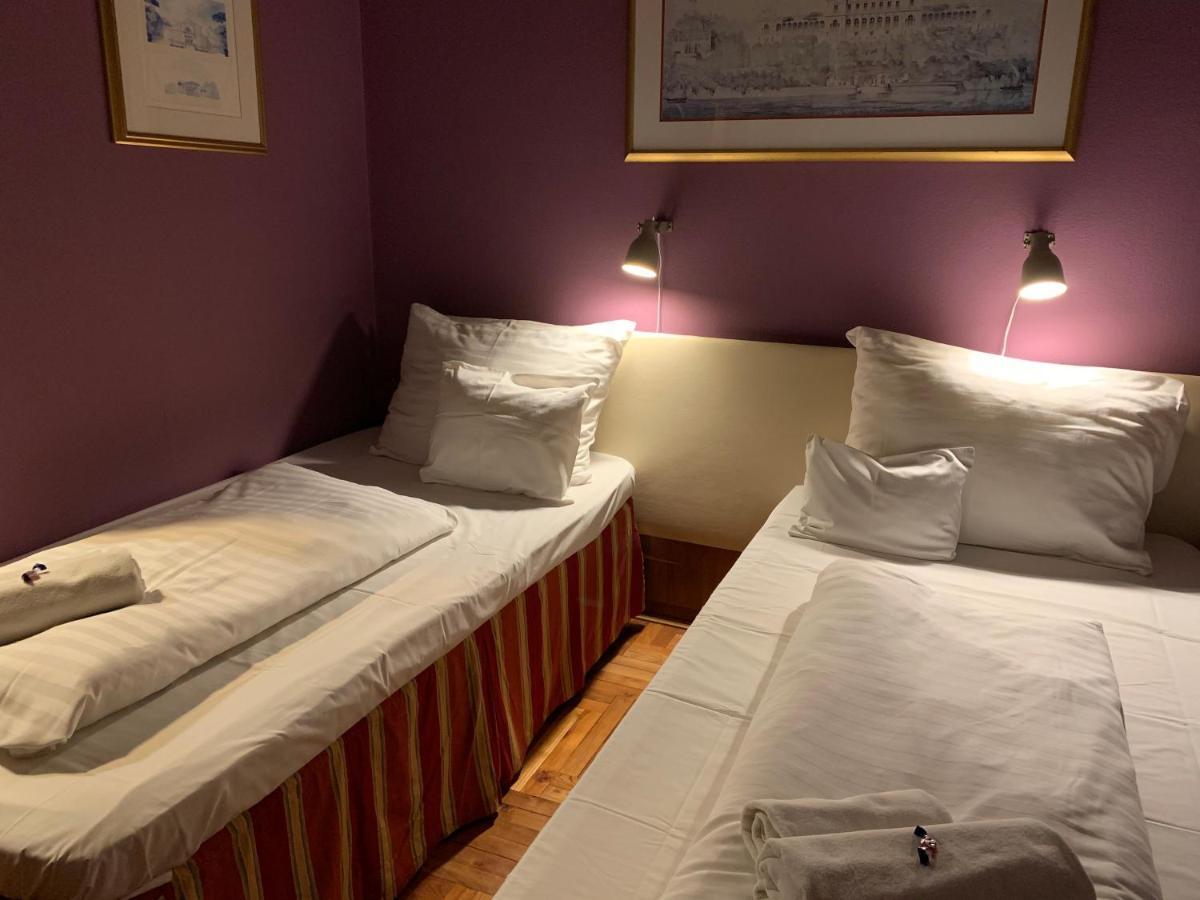 בודפשט Hotel Omnibusz מראה חיצוני תמונה