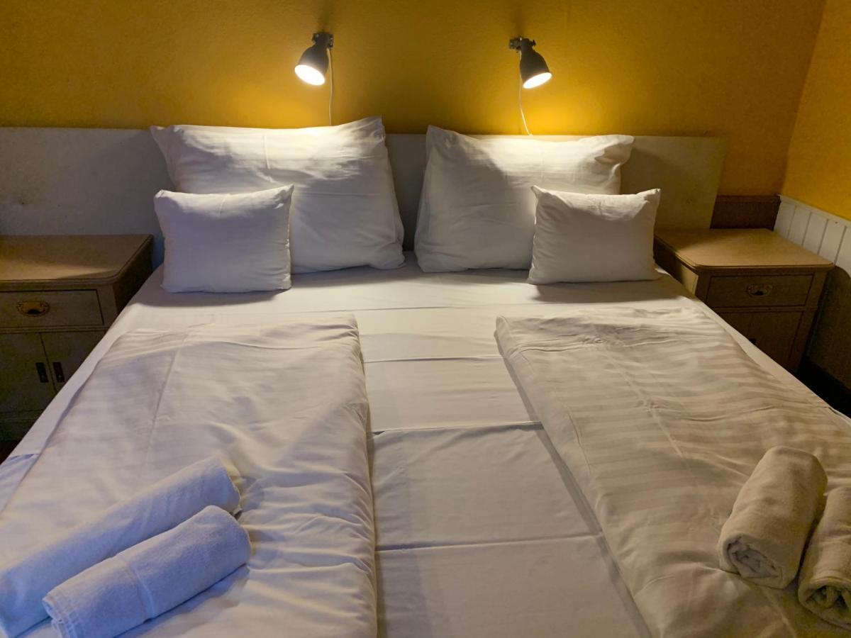 בודפשט Hotel Omnibusz מראה חיצוני תמונה
