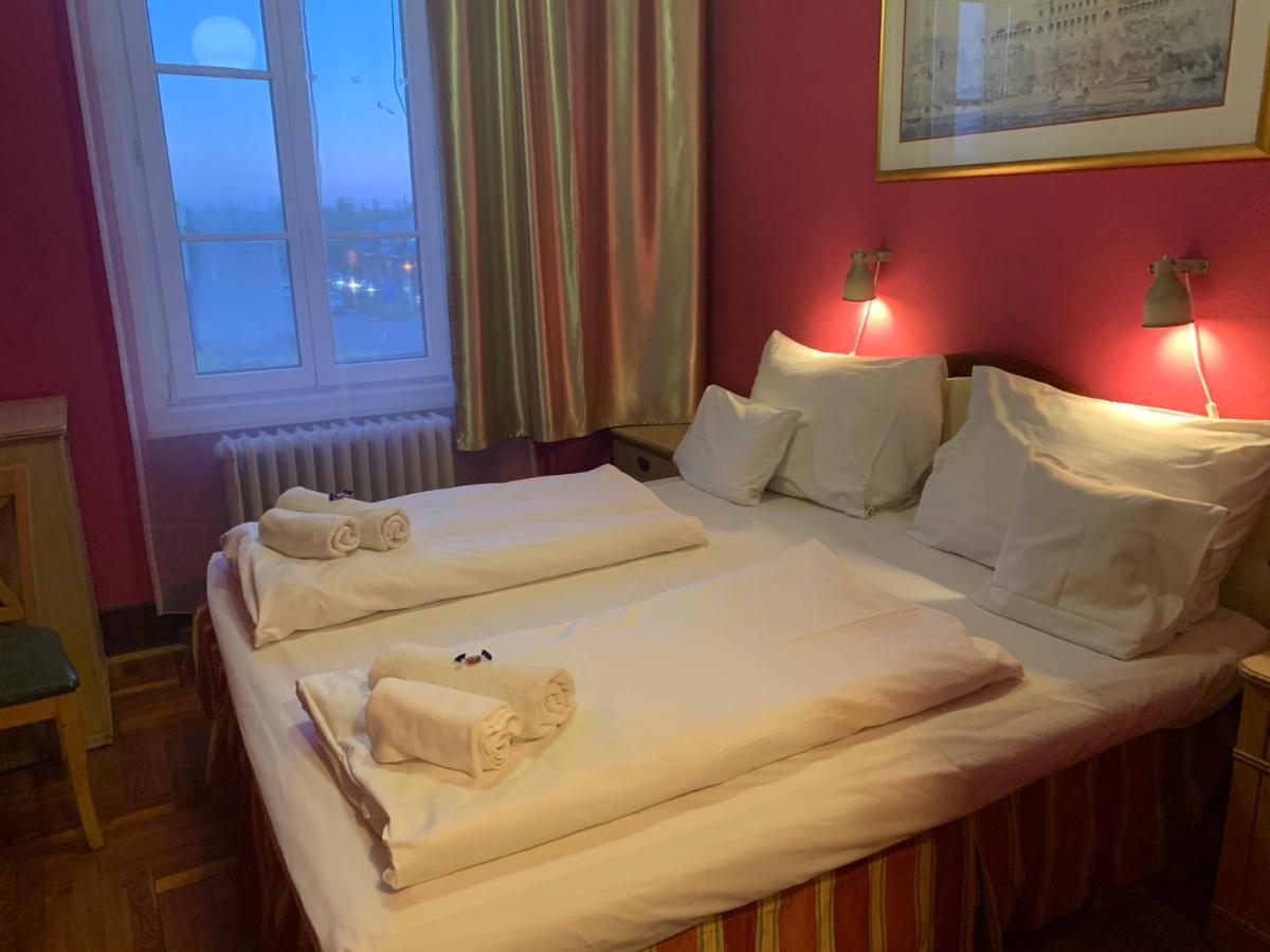 בודפשט Hotel Omnibusz מראה חיצוני תמונה